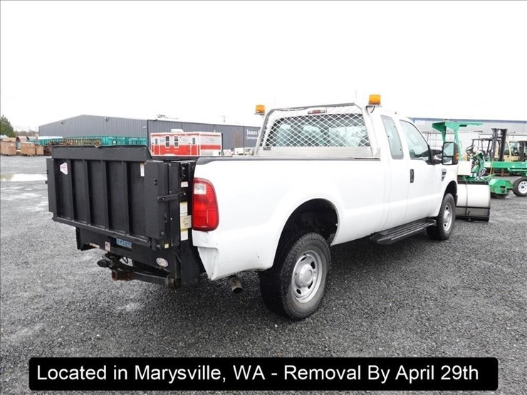 2010-ford-f350-image-21