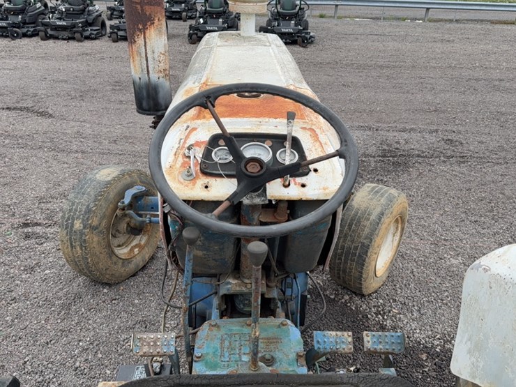 #3049-•-agri-power-9000-tractor-image-11