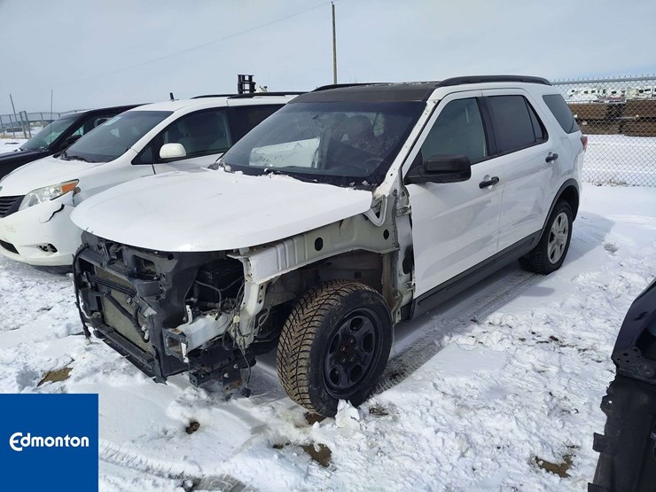 2019-ford-explorer-image-1