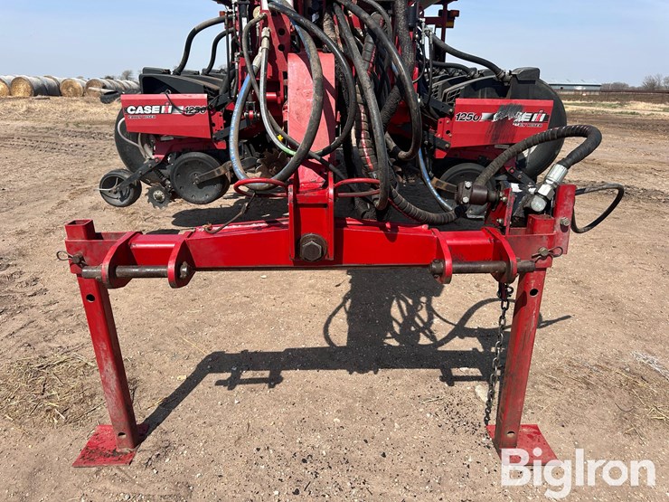 2012-case-ih-1250-image-9