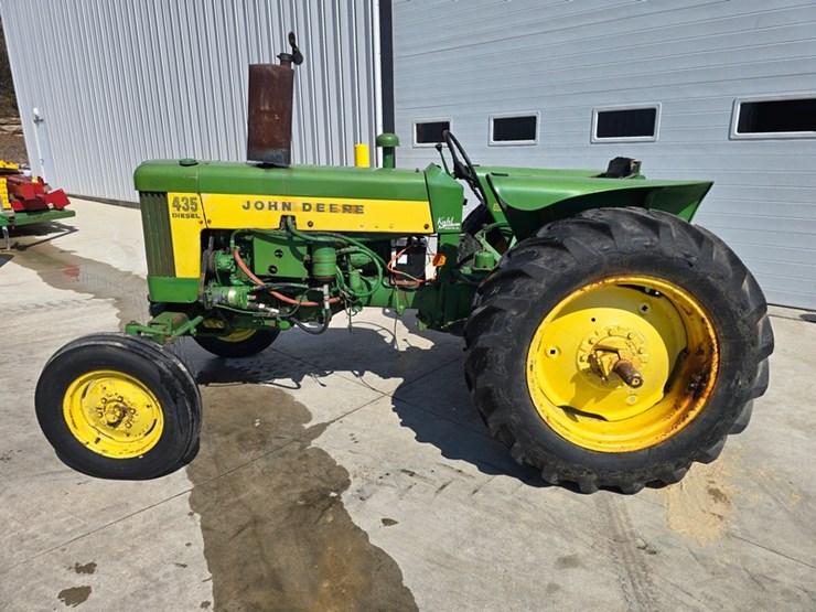 1960-john-deere-435-image-2