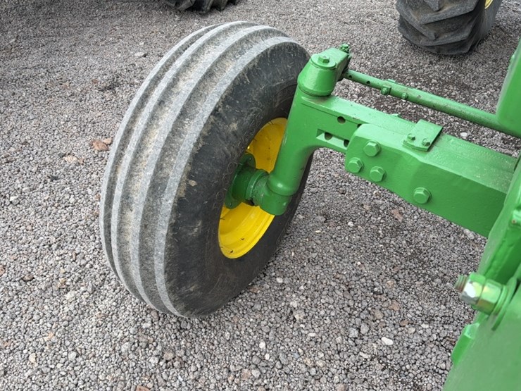 john-deere-4430-image-4