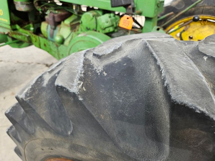 1953-john-deere-70-image-37