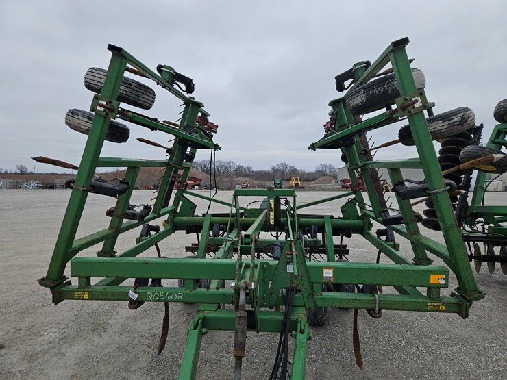 1998-john-deere-680-image-3