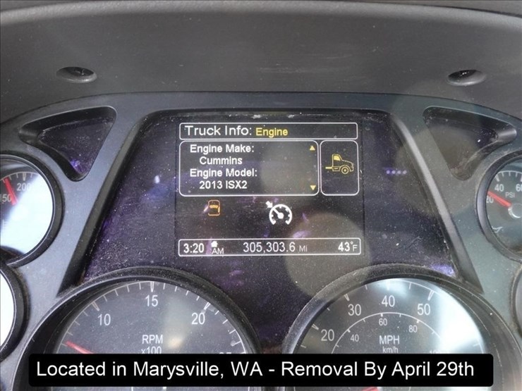 2015-peterbilt-567-image-23