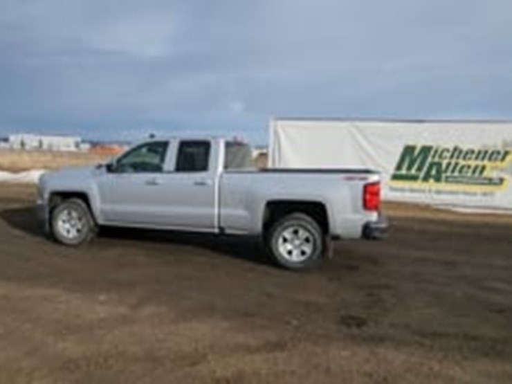 2018-chevrolet-silverado-1500-image-5