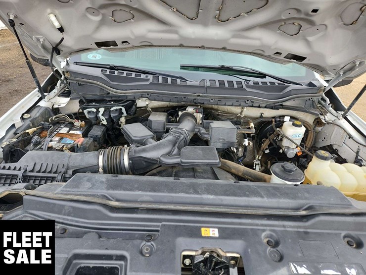 2021-ford-f250-image-26