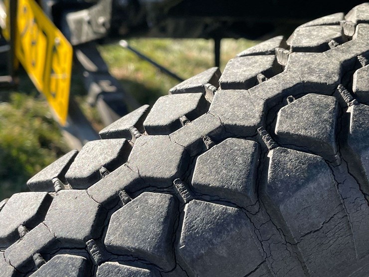 1917-model-t-touring-image-23