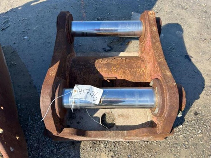 nye-volvo-700-hb5800-hammer-coupler-image-7