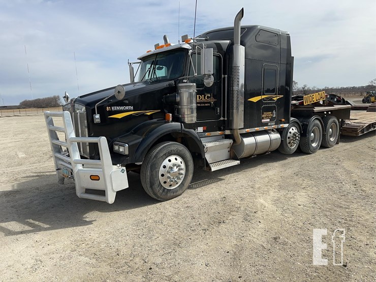 2005-kenworth-t800-image-1