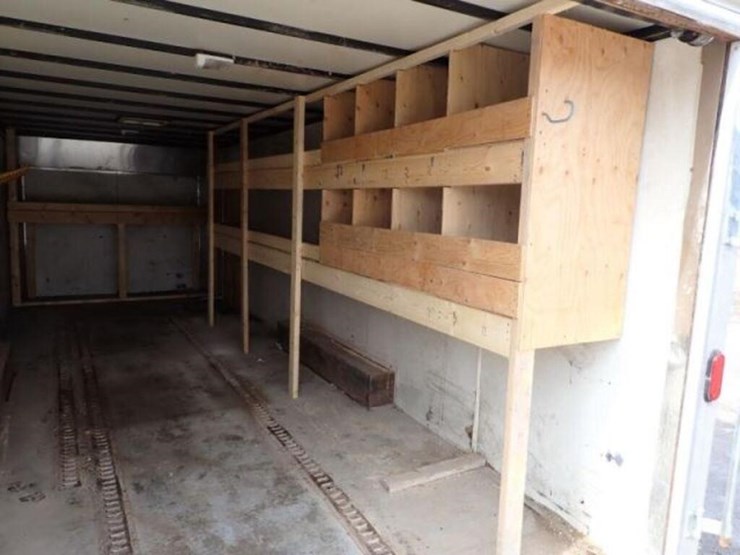 2015-discovery-24-ft-t/a-enclosed-trailer-1d9r1202-image-24