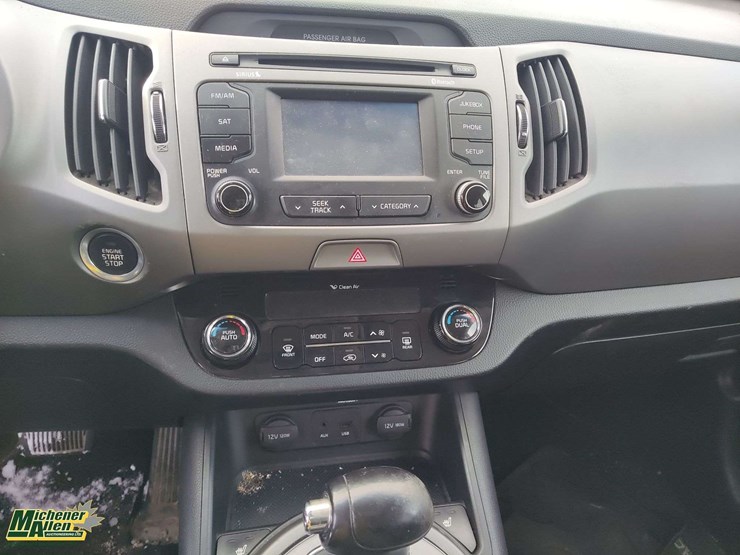 2014-kia-sportage-image-17