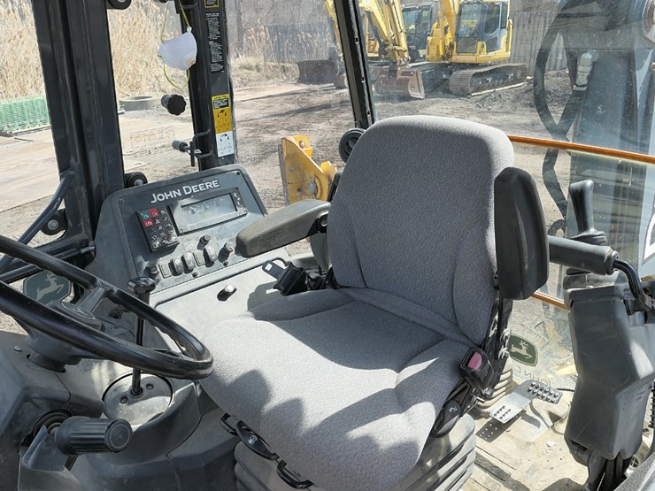 2014-deere-410k-image-4
