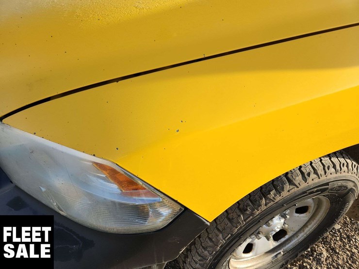 2019-ram-1500-classic-image-39