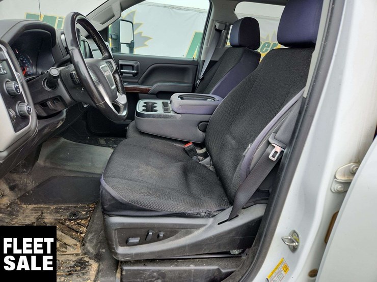 2019-gmc-sierra-2500hd-image-13