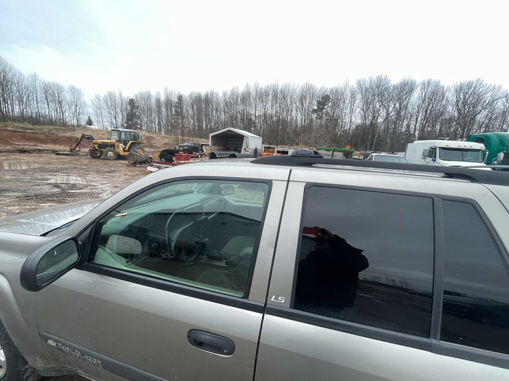 2003-chevrolet-trailblazer-image-15