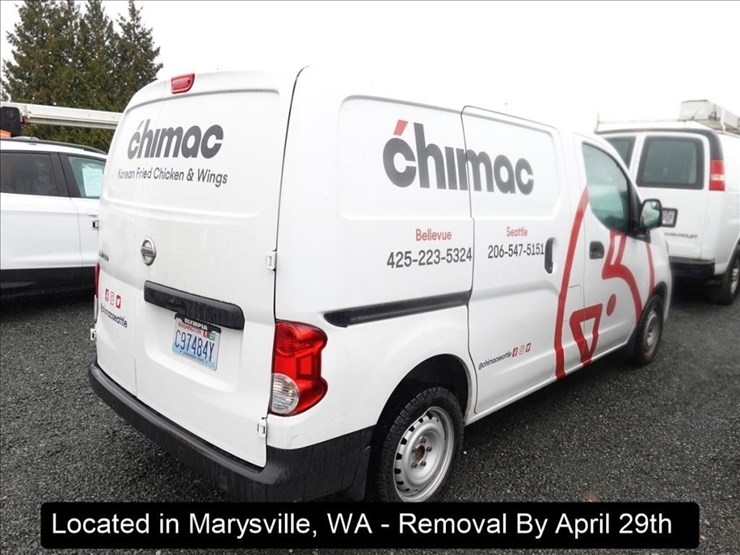 2020-nissan-nv200-image-10