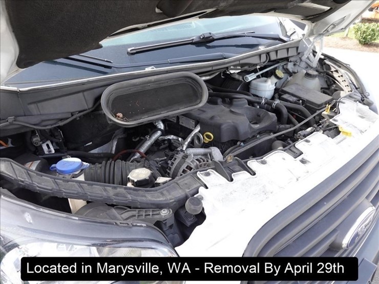 2015-ford-transit-image-18