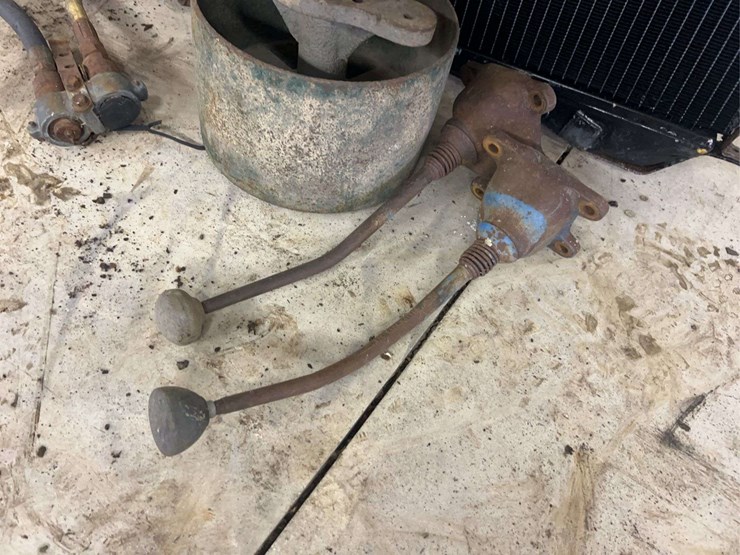 radiator,-fuel-tank-and-other-parts-image-10