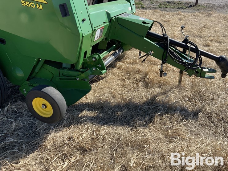 2019-john-deere-560m-image-17