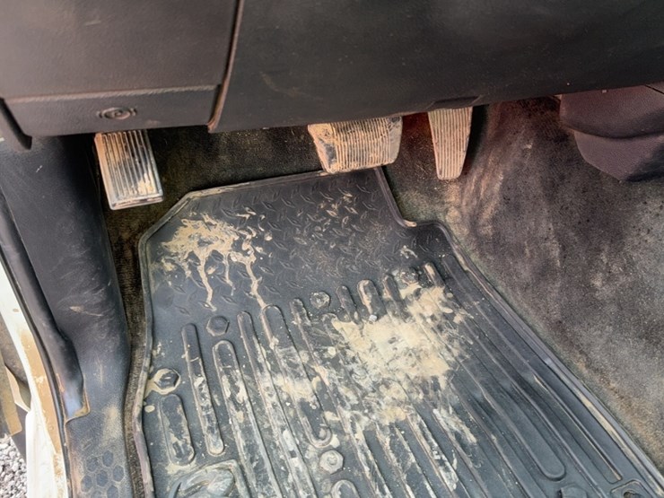 2015-dodge-2500-image-20