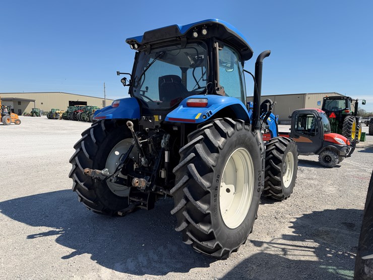 2018-new-holland-t6.155-image-8