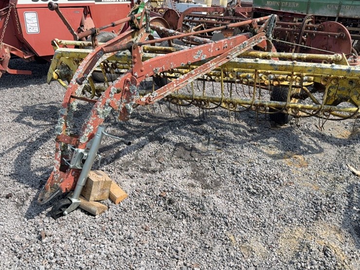 new-holland-55-image-1