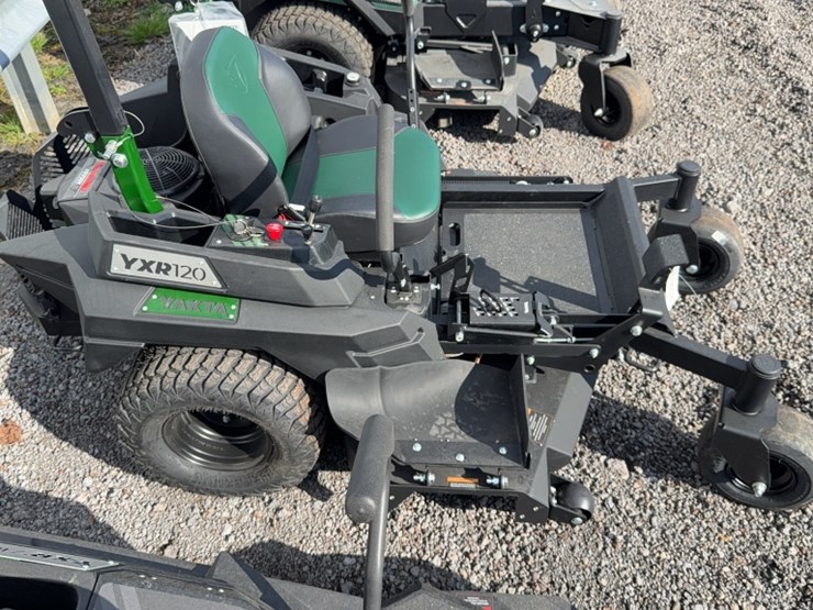 #4077-•-yakta-yxr-120-zero-turn-mower-image-7