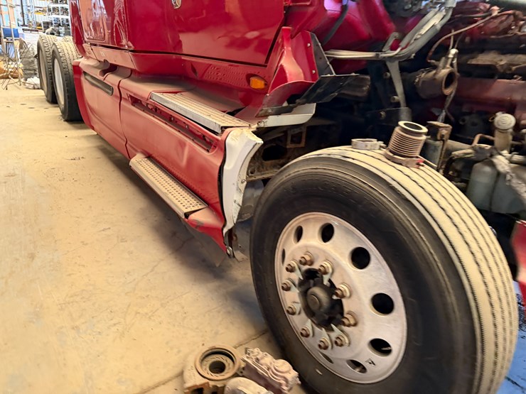 2014-international-prostar-image-45