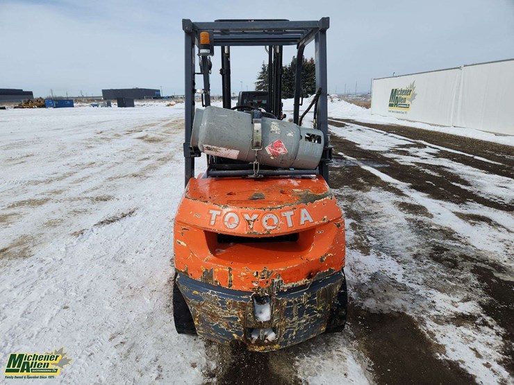 2005-toyota-7fgu30-image-4