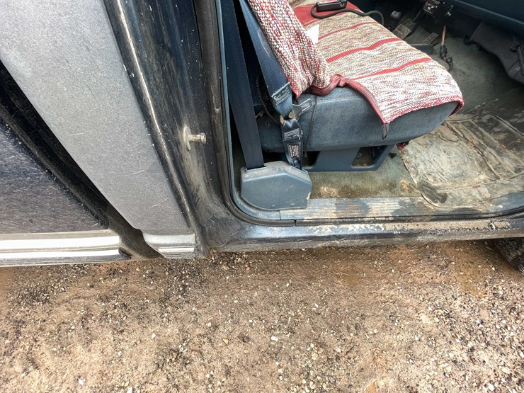 1988-chevrolet-silverado-1500-image-36