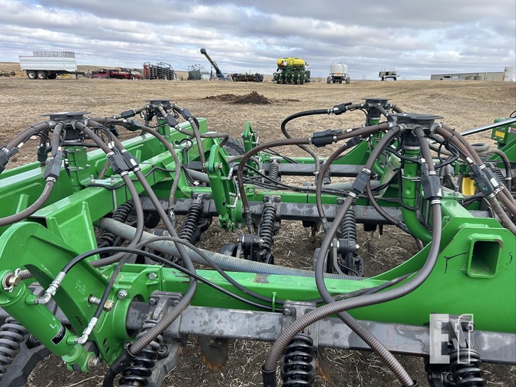 2014-john-deere-1895-image-77