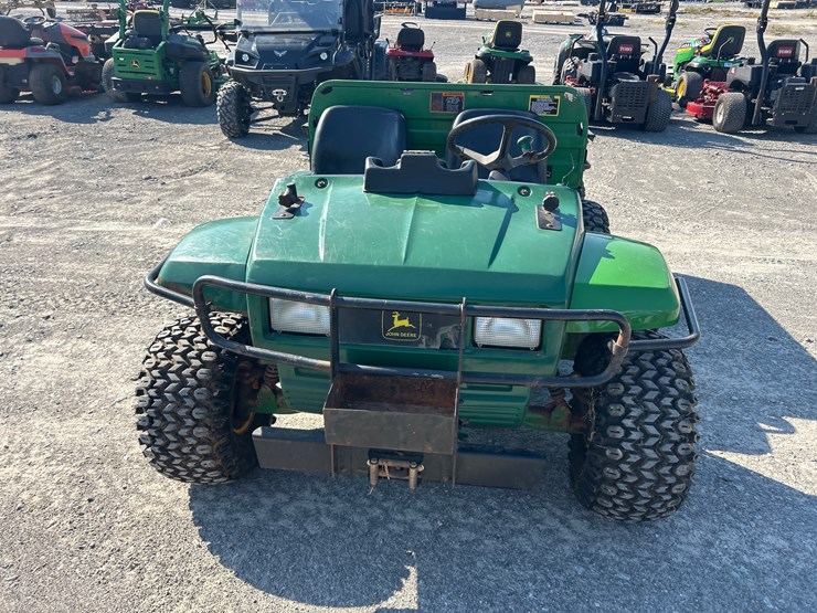 john-deere-gator-image-6