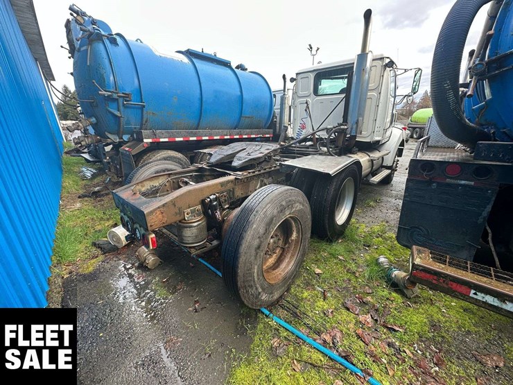 2005-western-star-4900-image-3