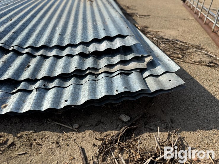 wire-gates-&-barn-tin-image-16