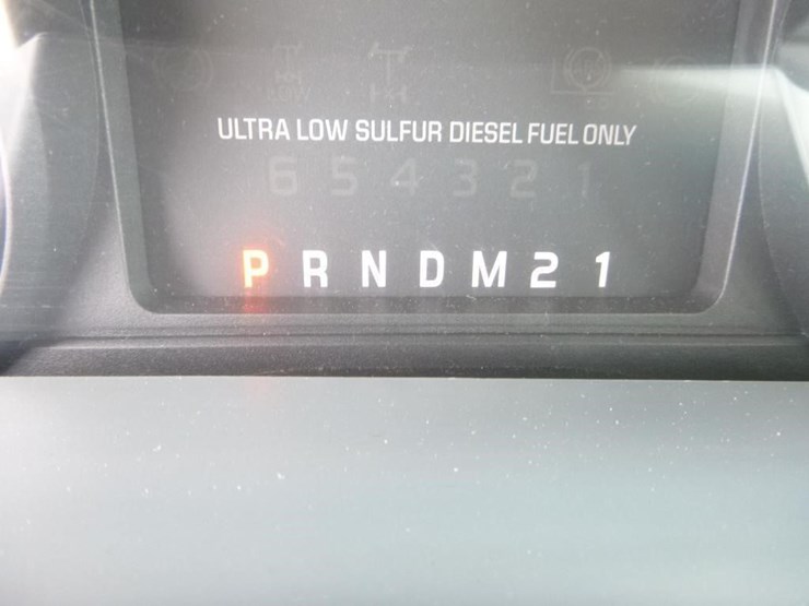 2016-ford-f650-xlt-image-14