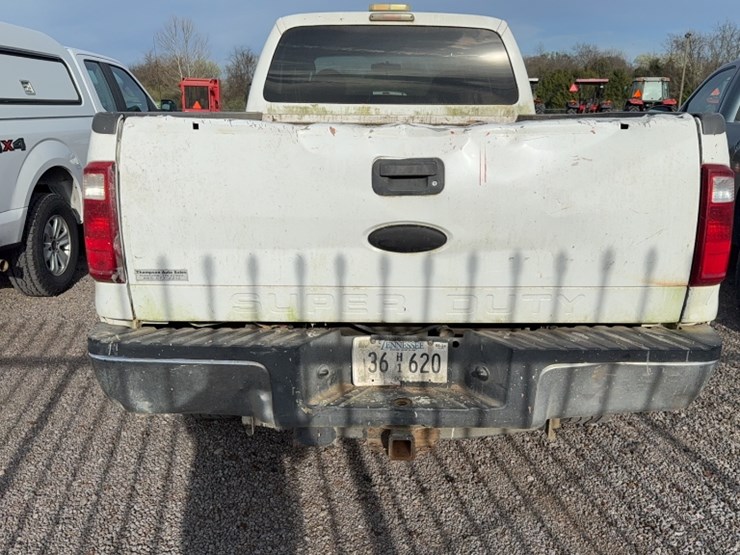 2008-ford-f350-image-10