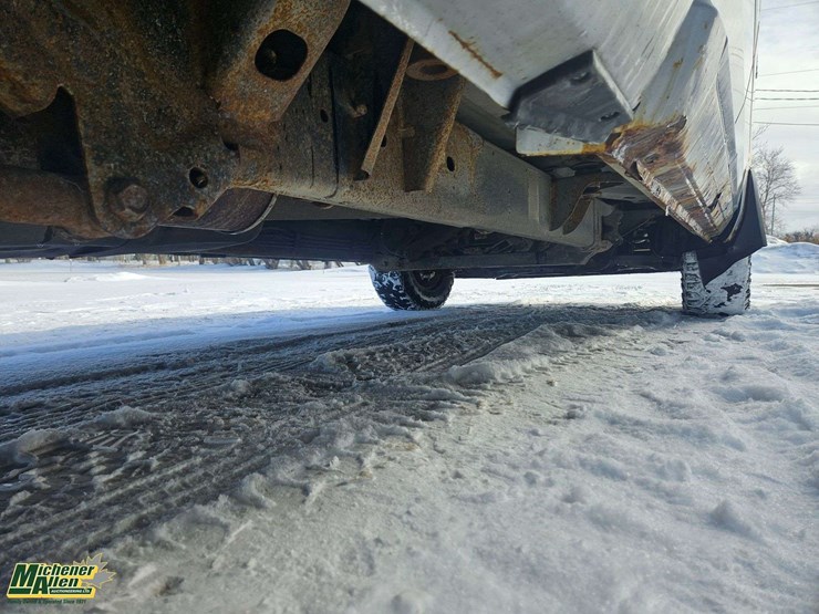 2012-dodge-1500-image-11