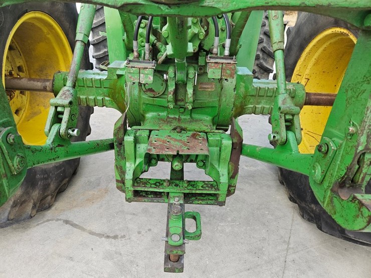 1974-john-deere-7520-image-15