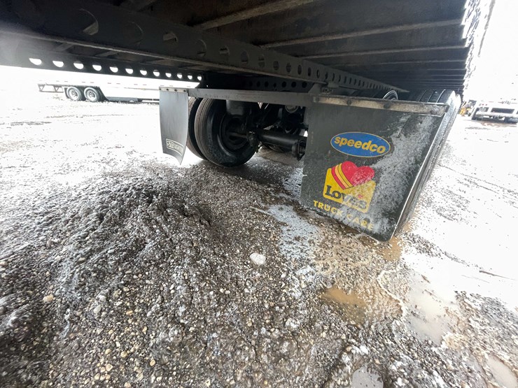 #260-•-2017-stoughton-semi-trailer-(denmark,-wi)-image-15