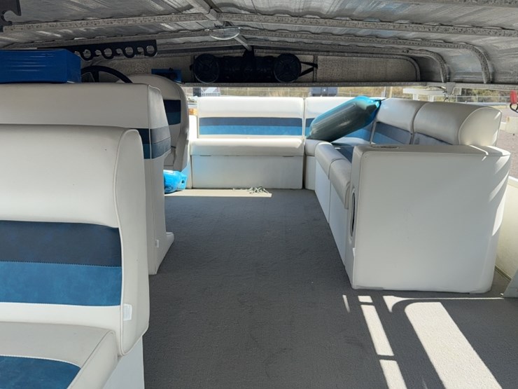 #4005-•-1984-20'-pontoon-boat-image-12