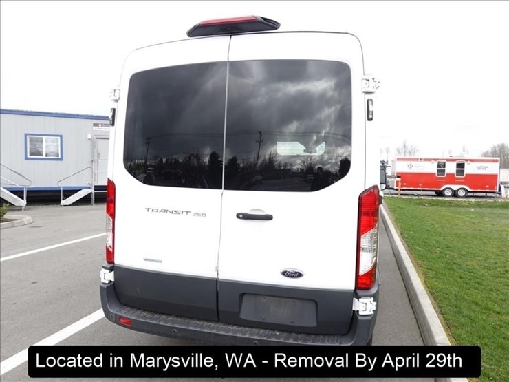 2018-ford-transit-image-19