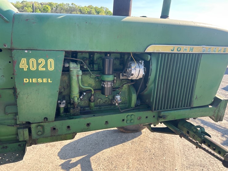 john-deere-4020-image-12