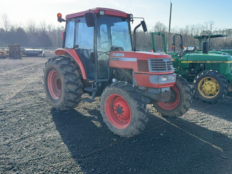 kubota-m9000-image-3