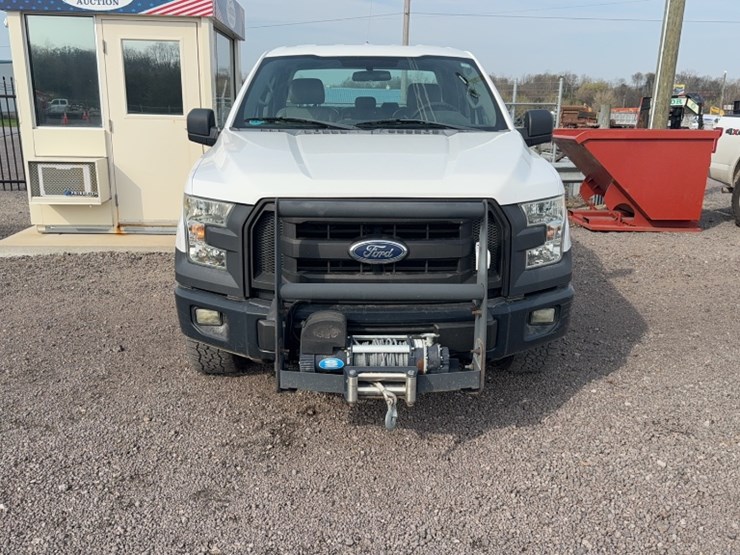 2015-ford-f150-image-2