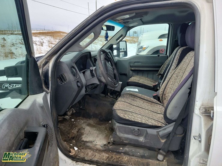 2012-ford-f450-image-12