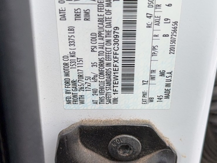 2015-ford-f150-image-18