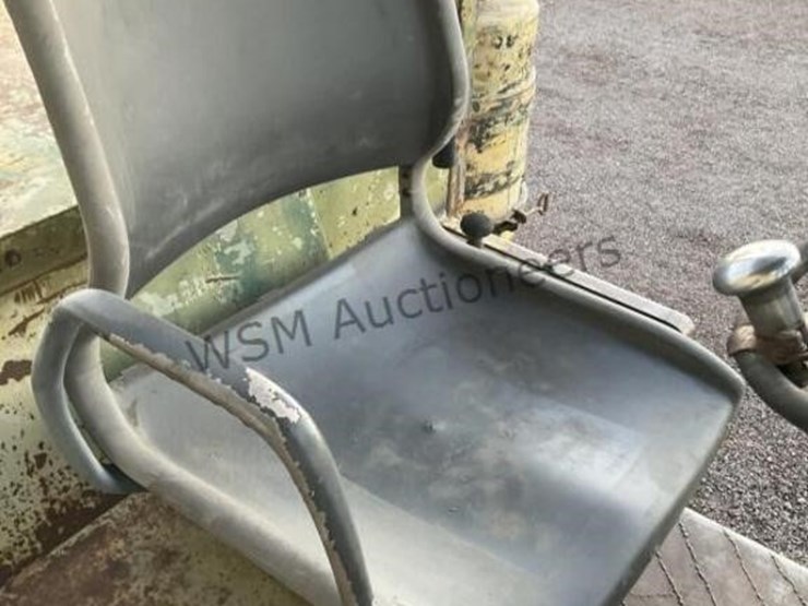 clark-rhy160d-forklift-image-18