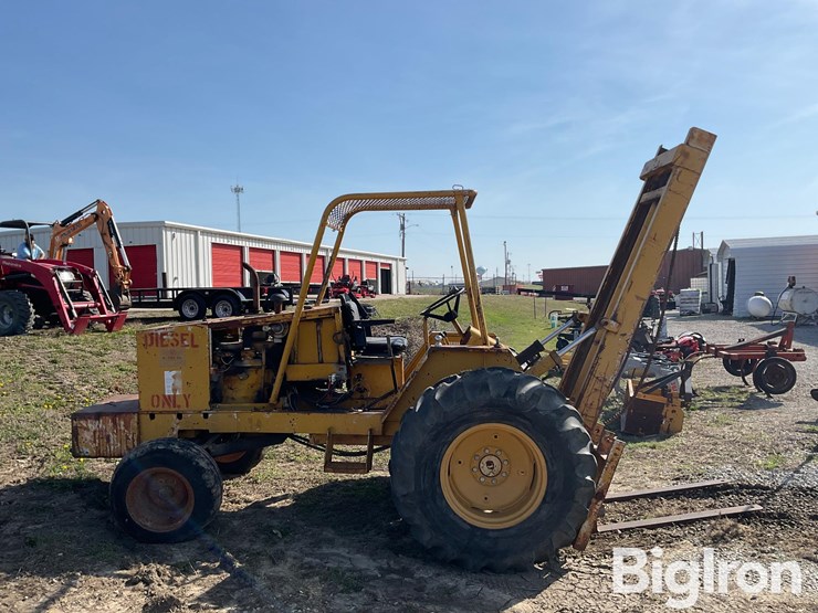 allis-chalmers-i-500-rough-terrain-forklift-image-4