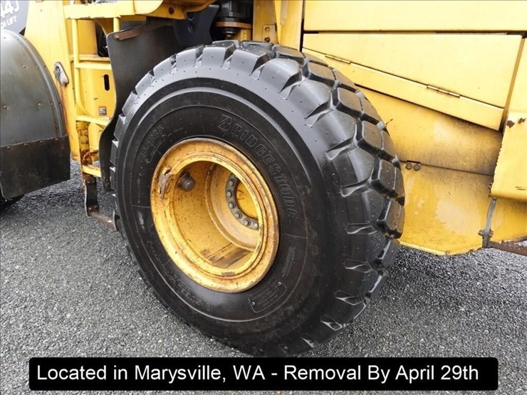 2004-deere-644j-image-12